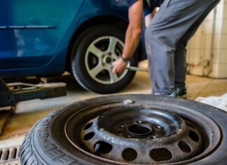 Ile trwa Serwis JBL?