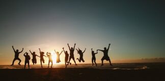 Jakie trzeba mieć wykształcenie żeby pracować w laboratorium?